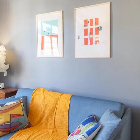 L12 Port Window 1bedroom Wifi 5mins & Nice's Cap Apartment