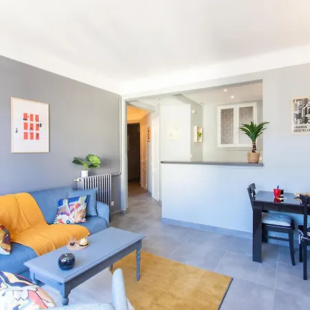 Apartment L12 Port Window 1bedroom Wifi 5mins & Nice's Cap